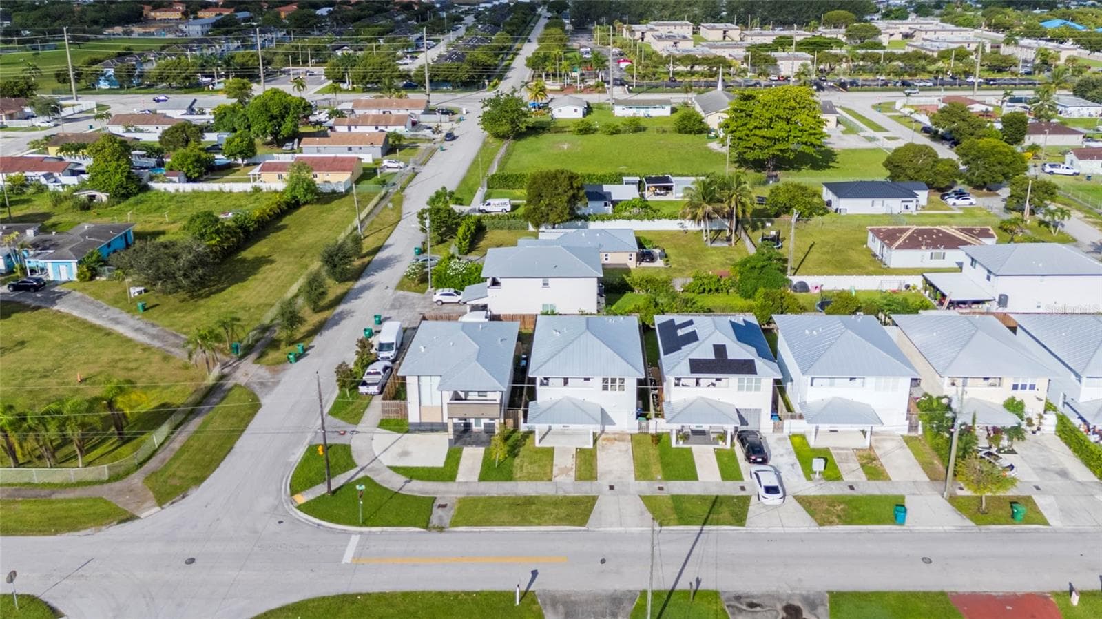 Single Family Residence at 17970 SW 105TH AVE, MIAMI, photo 45 of 55