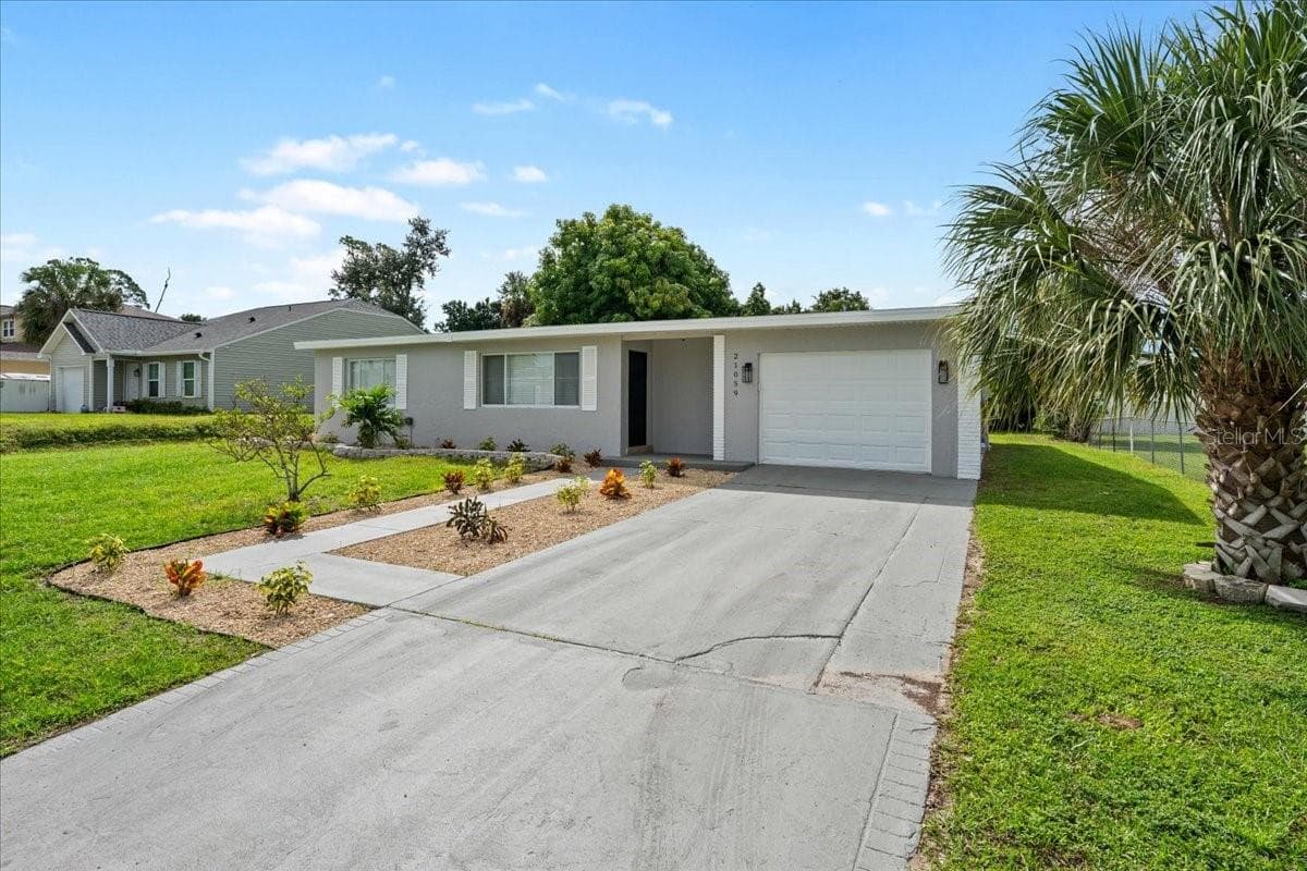 Single Family Residence at 21059 EXMORE AVE, PORT CHARLOTTE, photo 4 of 53