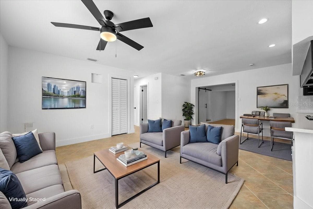 Formal living room - 21059 EXMORE AVE, PORT CHARLOTTE