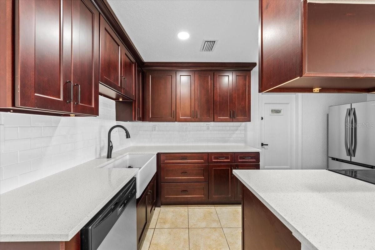 Single Family Residence at 21059 EXMORE AVE, PORT CHARLOTTE, photo 10 of 53