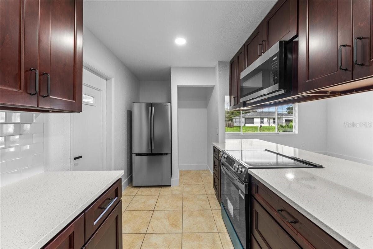 Single Family Residence at 21059 EXMORE AVE, PORT CHARLOTTE, photo 12 of 53