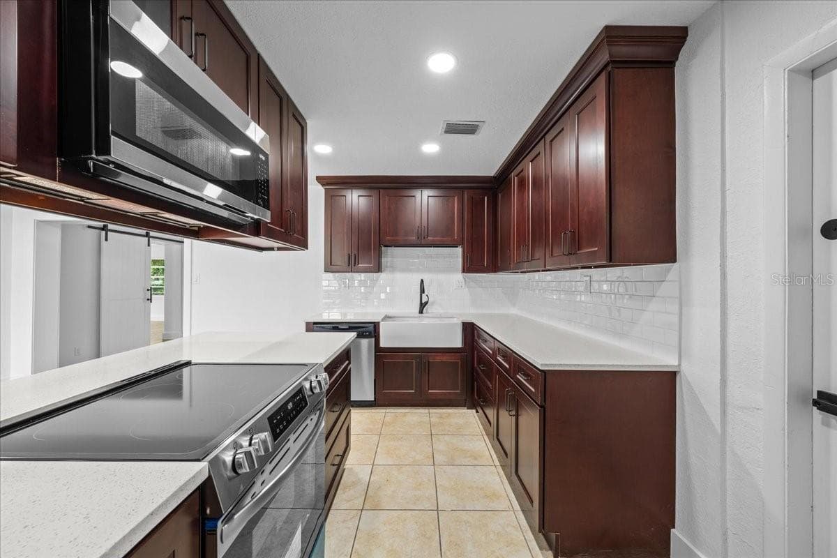 Single Family Residence at 21059 EXMORE AVE, PORT CHARLOTTE, photo 14 of 53