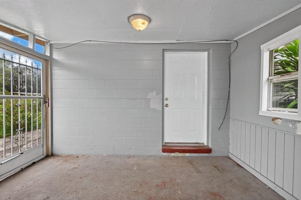 Single Family Residence at 5016 S 85TH ST, TAMPA, photo 34 of 53