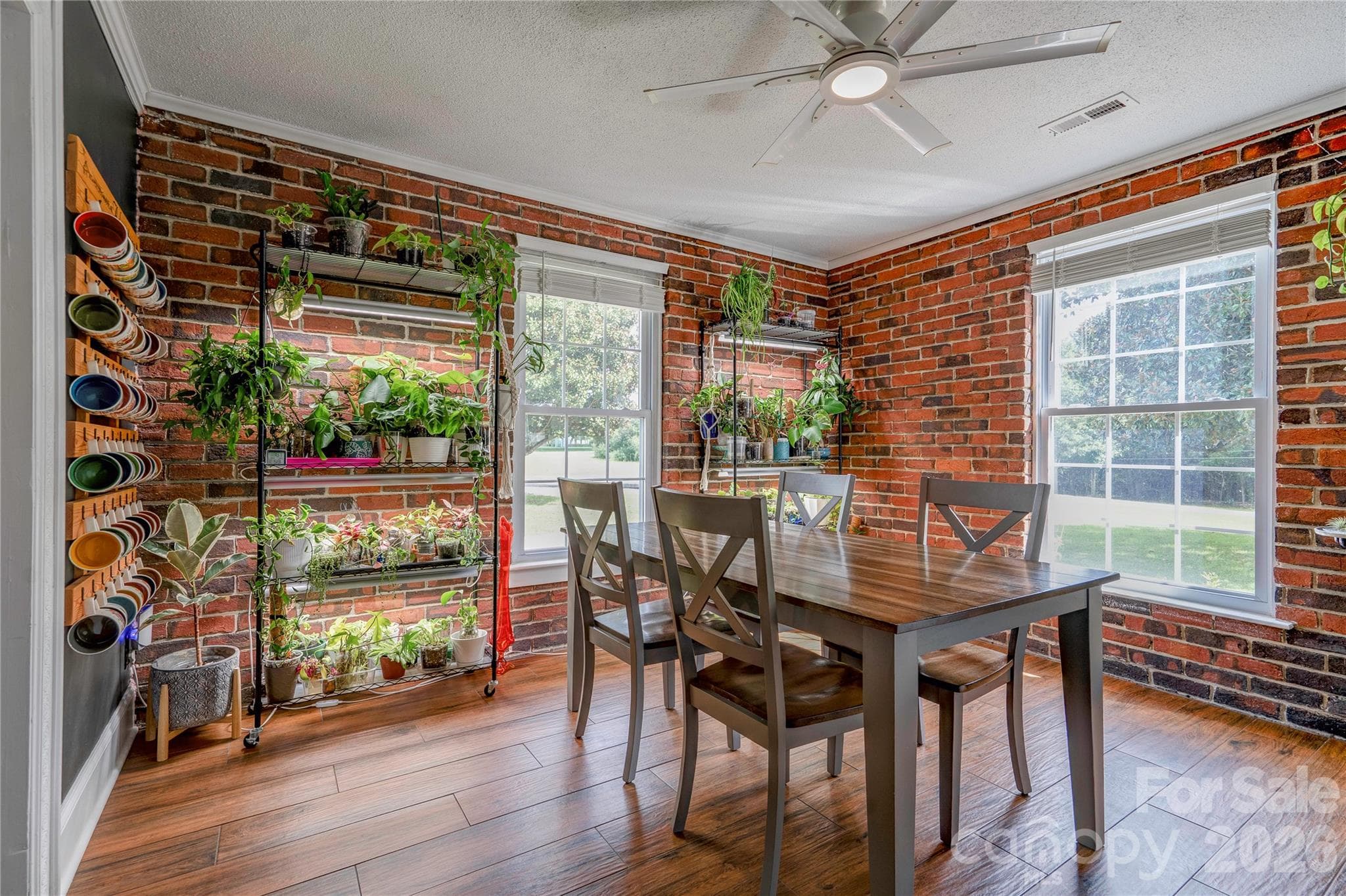 Breakfast Room - 129 Church View Drive, Lawndale