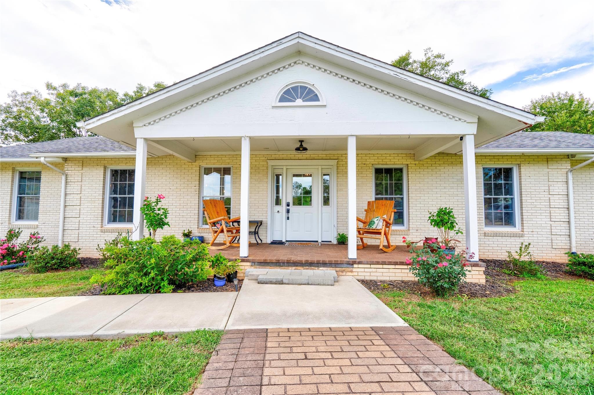 Covered Front Porch - 129 Church View Drive, Lawndale