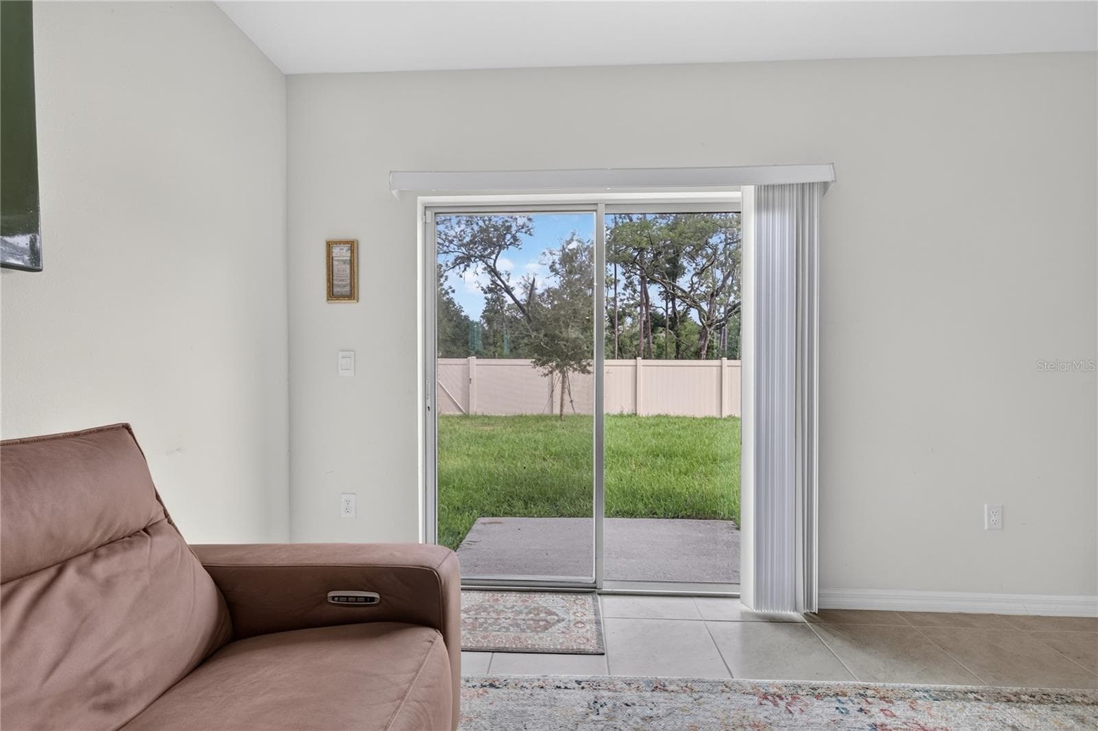 Single Family Residence at 488 PELHAM PARK DR, DELAND, photo 9 of 40