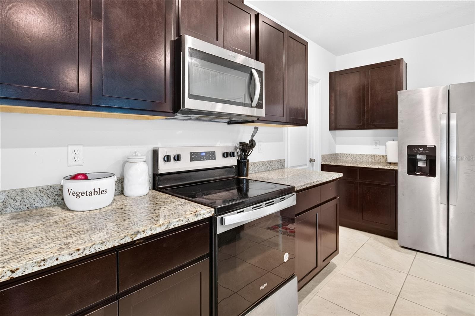 Single Family Residence at 488 PELHAM PARK DR, DELAND, photo 15 of 40