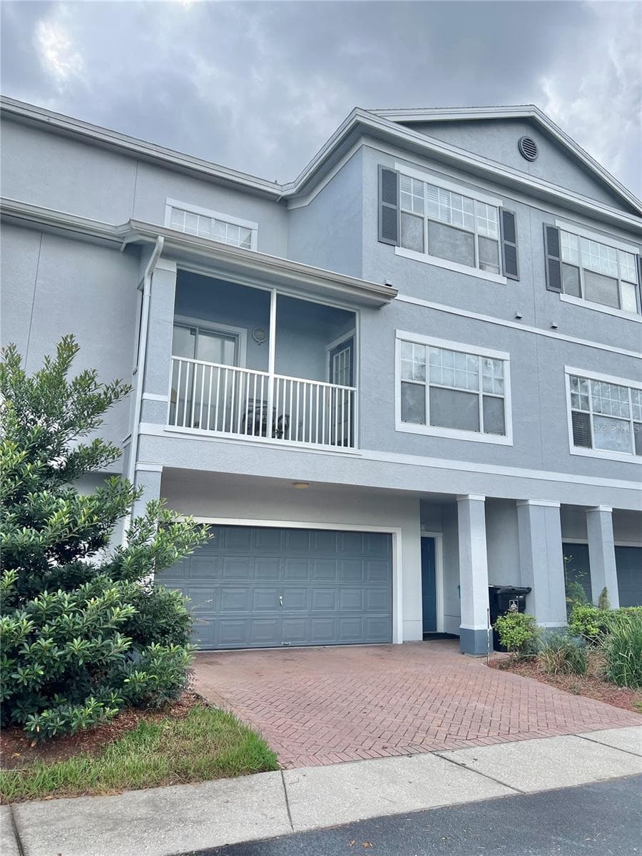 2388 GRAND CENTRAL PKWY #2