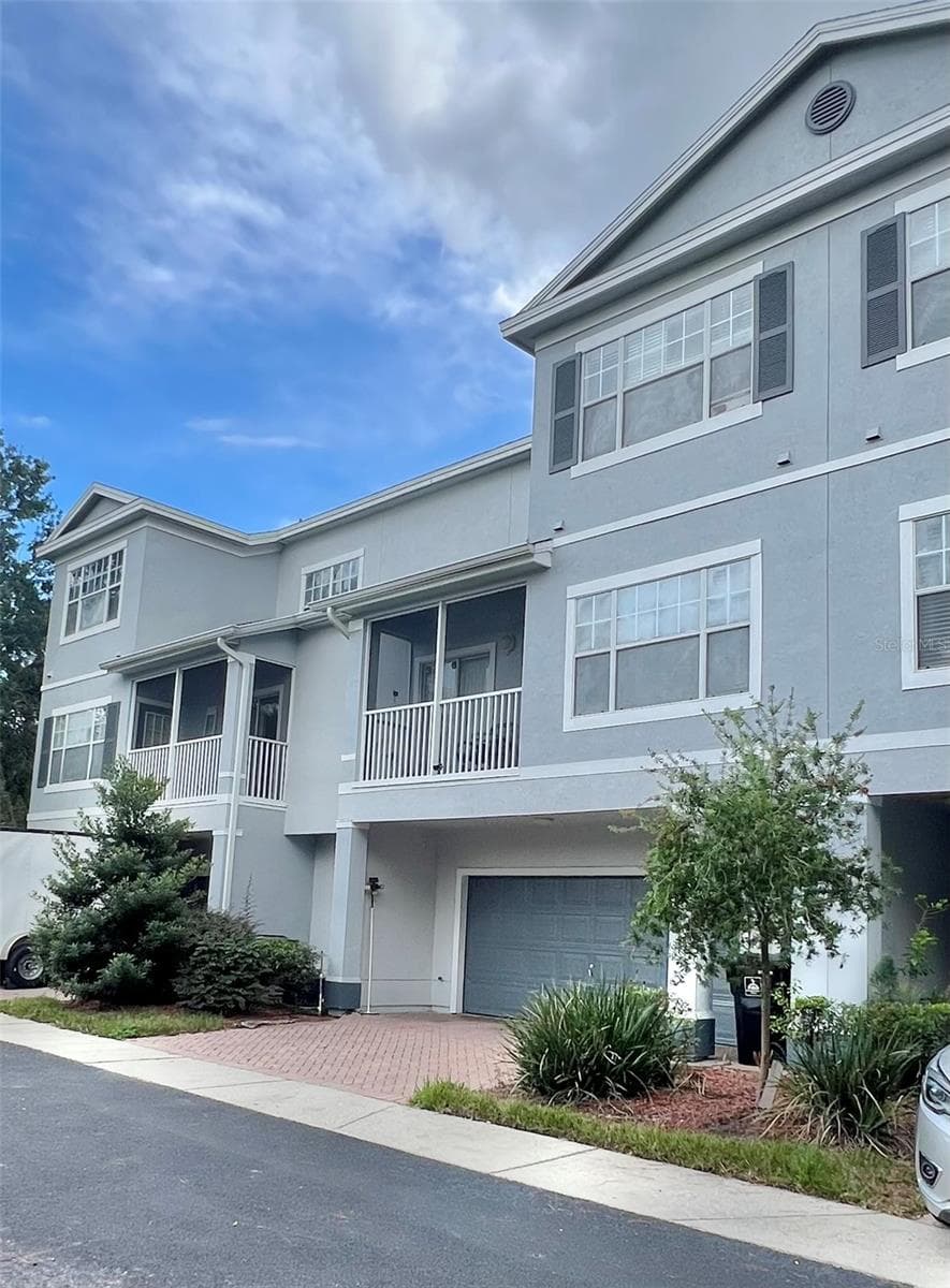 Townhouse at 2388 GRAND CENTRAL PKWY #2, ORLANDO, photo 2 of 8