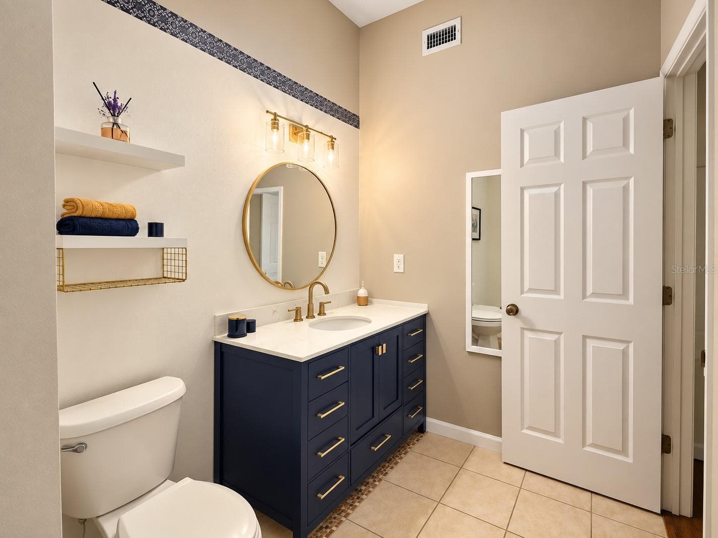 Villa at 5699 WESTWIND LN, SARASOTA, photo 15 of 63