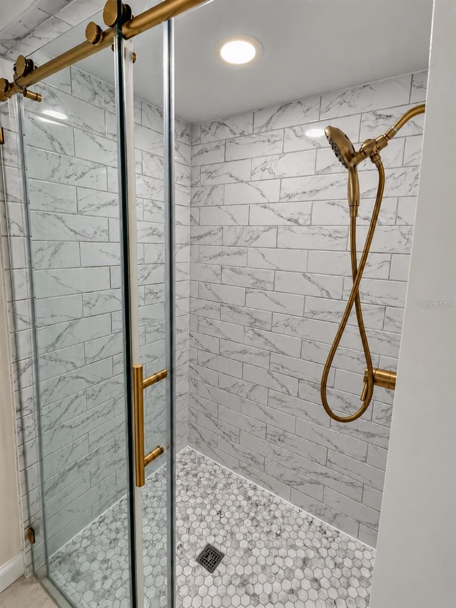 Villa at 5699 WESTWIND LN, SARASOTA, photo 17 of 63