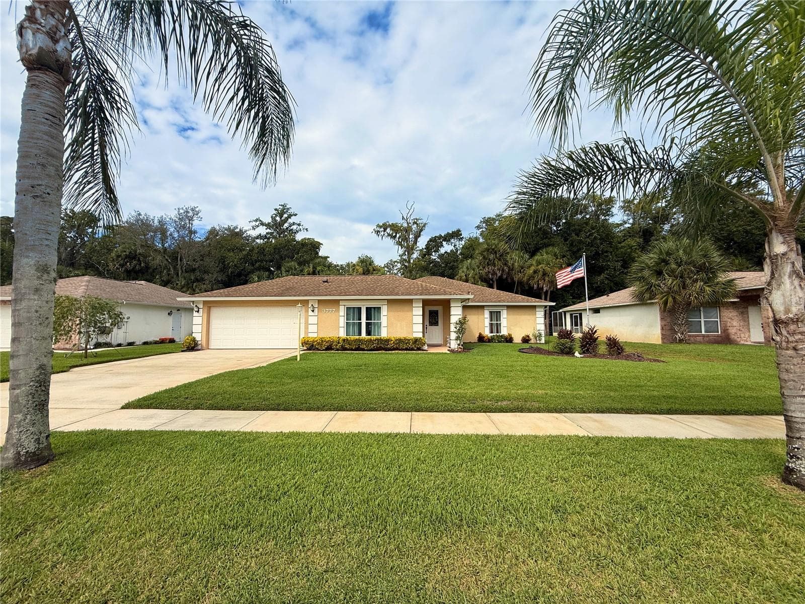 3777 GROVE VIEW LN