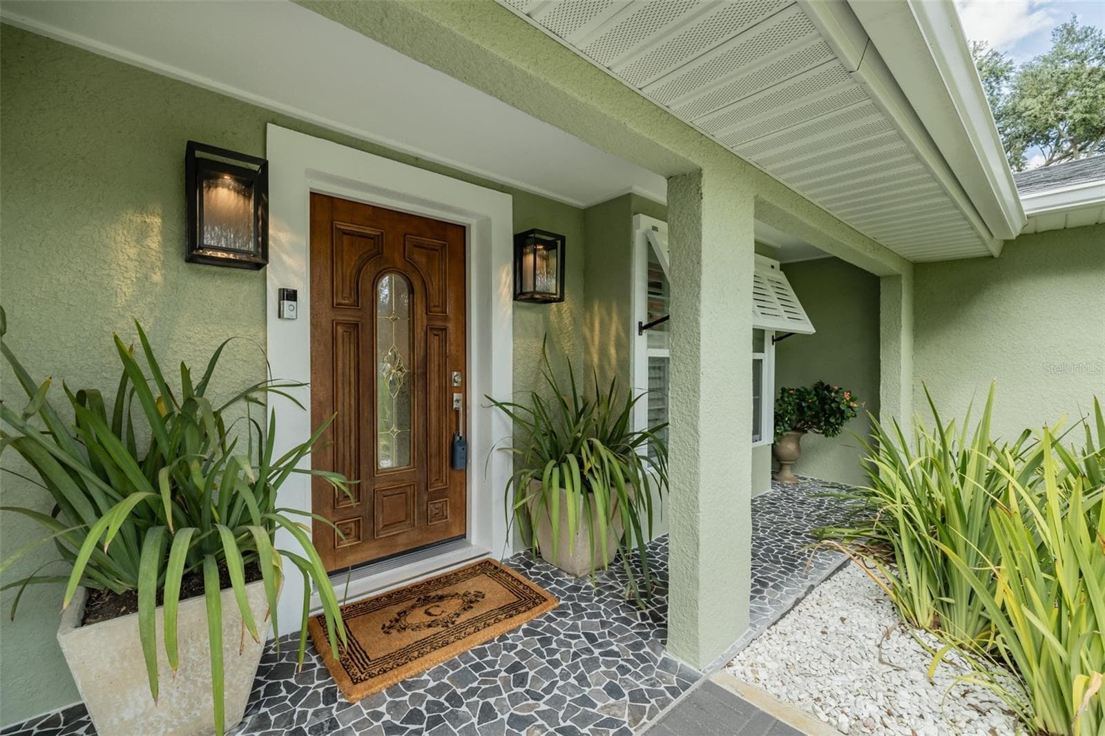 Single Family Residence at 2606 BRUCKEN RD, VALRICO, photo 6 of 90