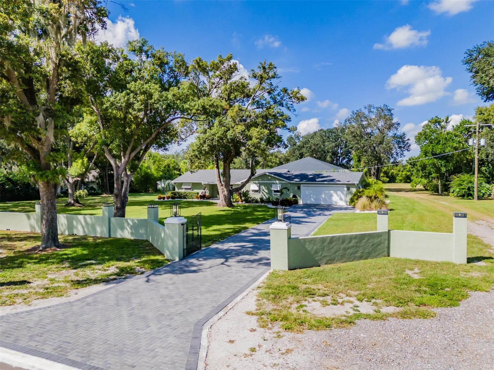 Single Family Residence at 2606 BRUCKEN RD, VALRICO, photo 72 of 90