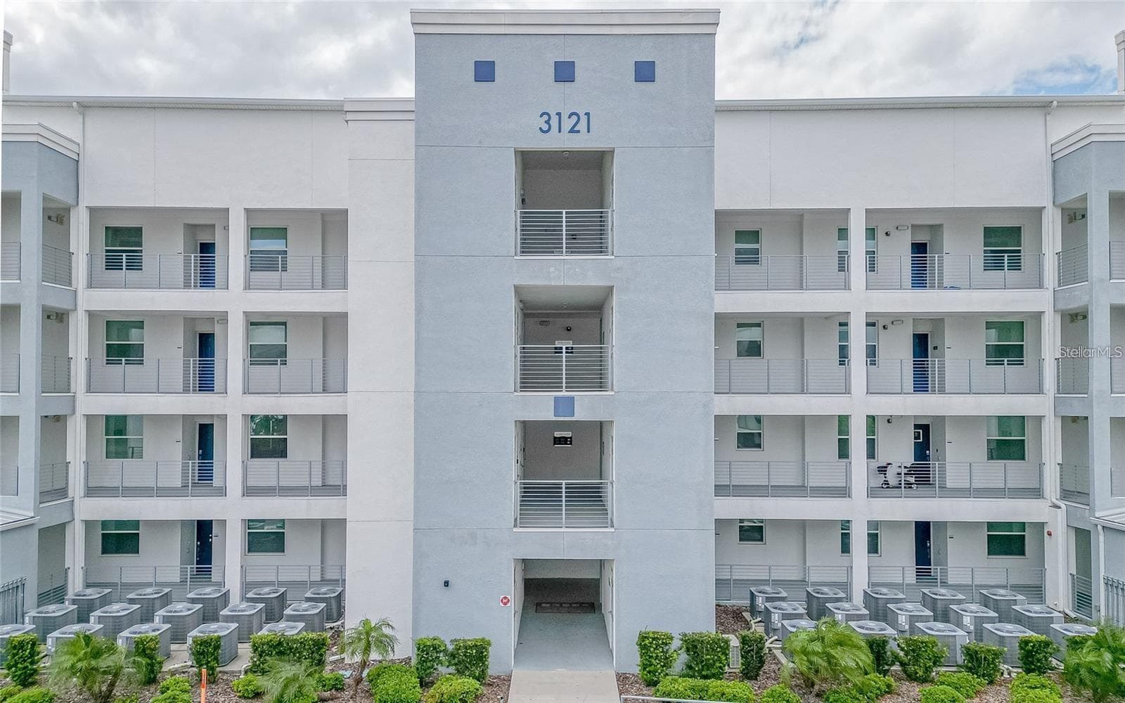 3121 PARADOX CIR #307