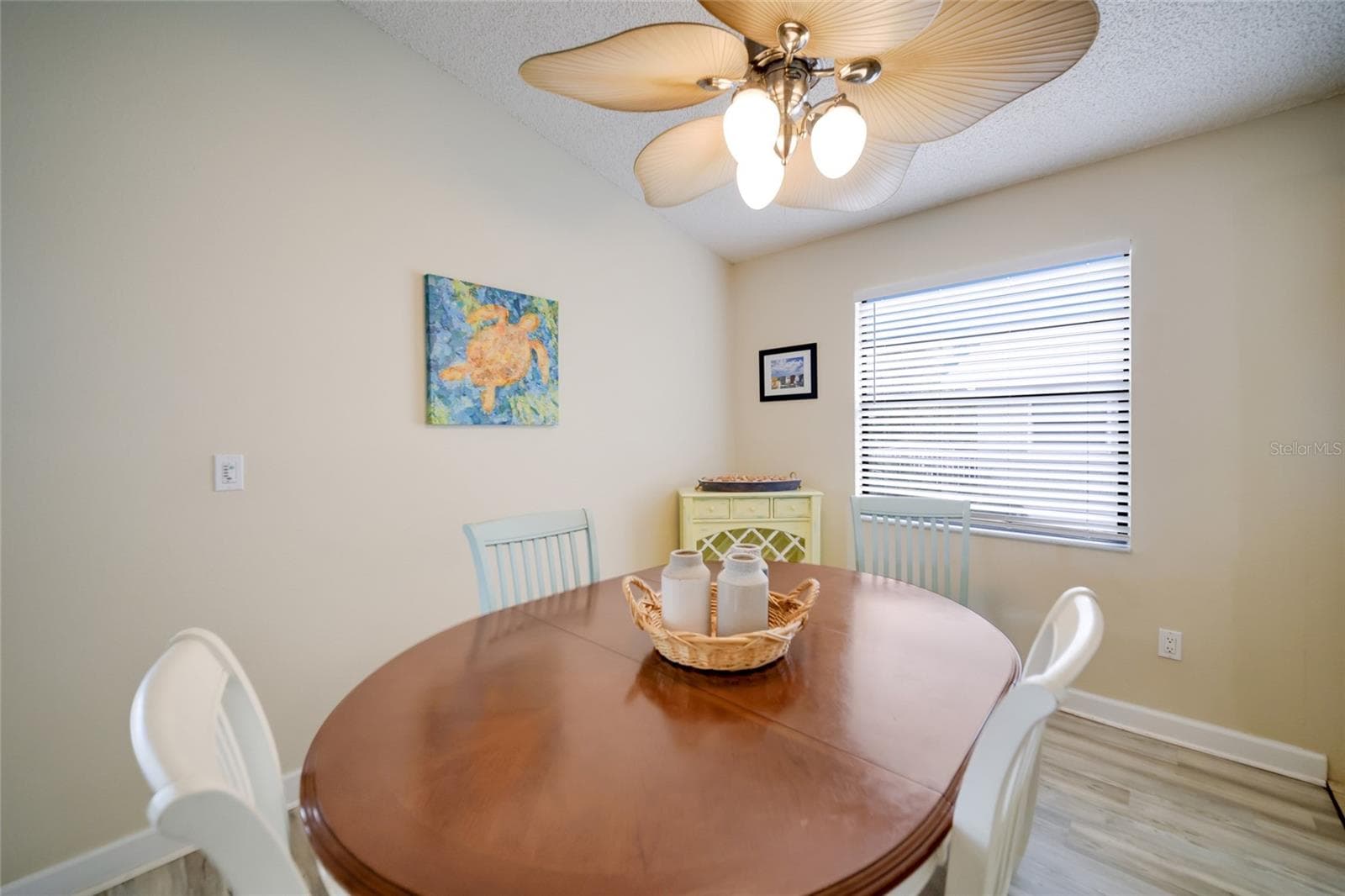Single Family Residence at 313 MAGNOLIA AVE, ANNA MARIA, photo 11 of 30
