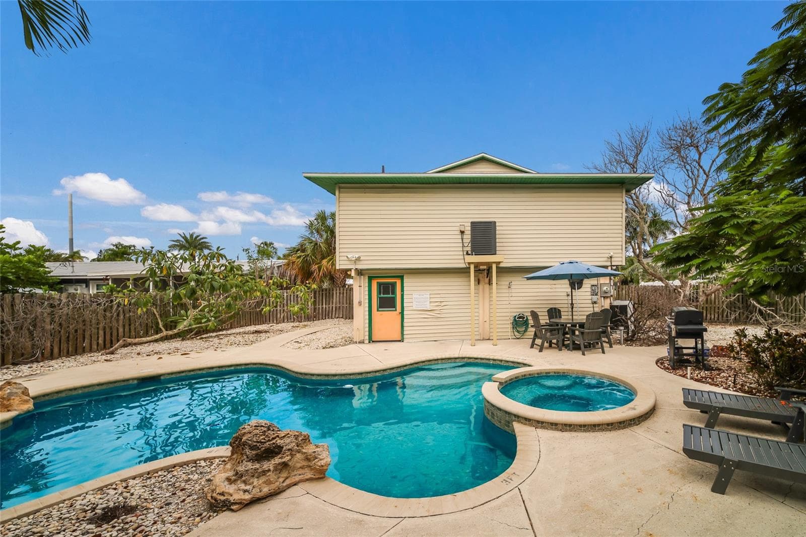 Single Family Residence at 313 MAGNOLIA AVE, ANNA MARIA, photo 28 of 30