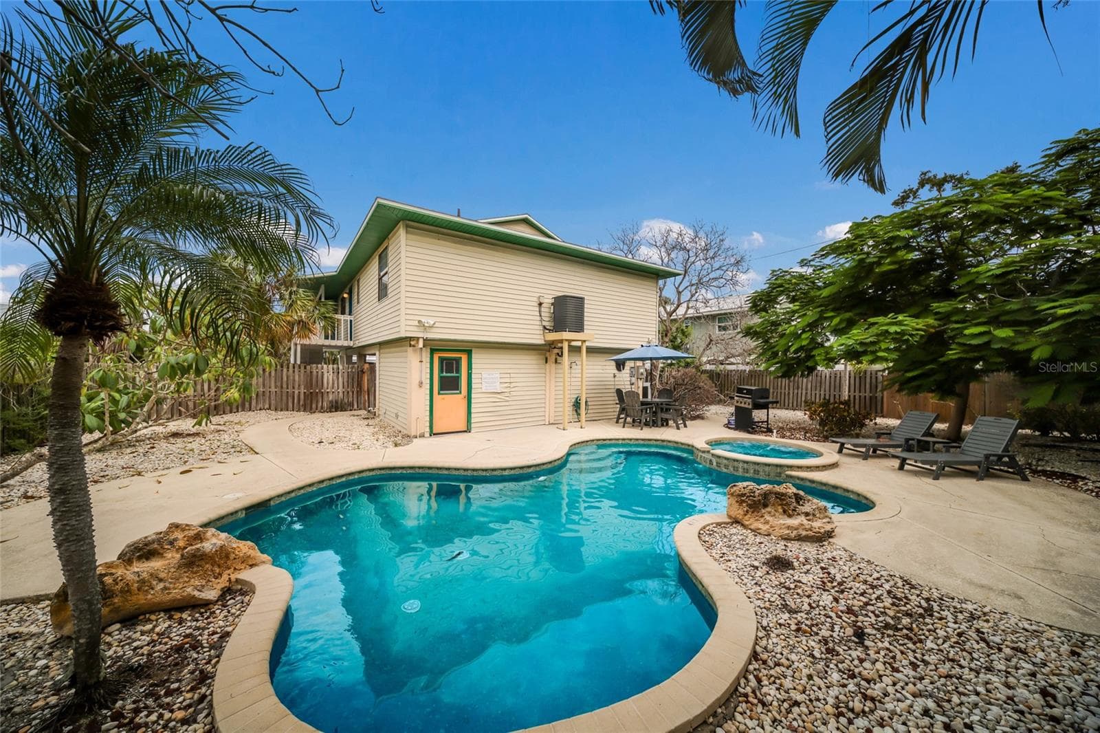 Single Family Residence at 313 MAGNOLIA AVE, ANNA MARIA, photo 29 of 30