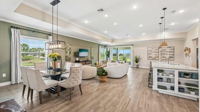 Model home - actual features may vary. - 5011 LYDIA CT, SPRING HILL