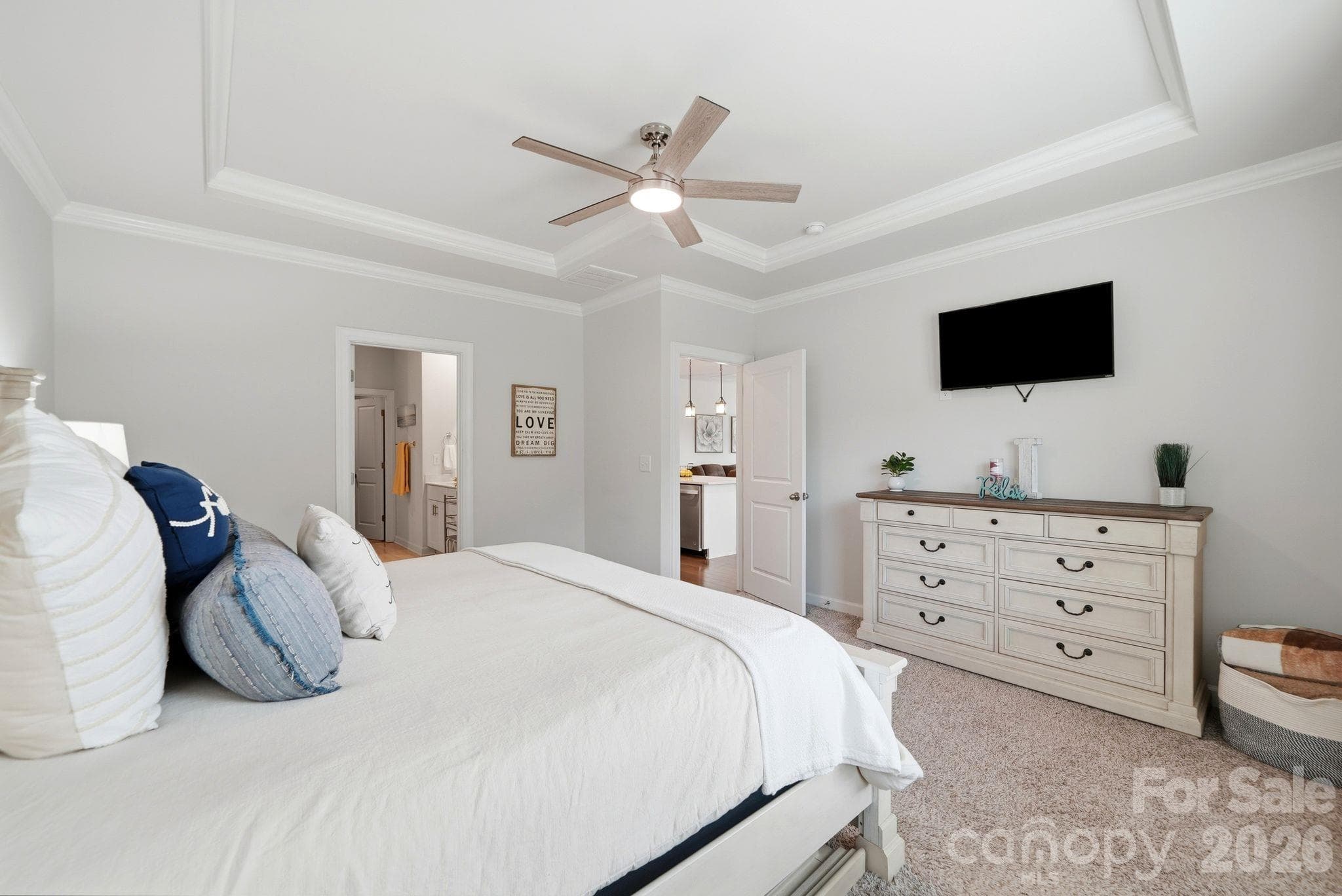 Single Family Residence at 5379 Turtle Creek Drive, Denver, photo 17 of 40