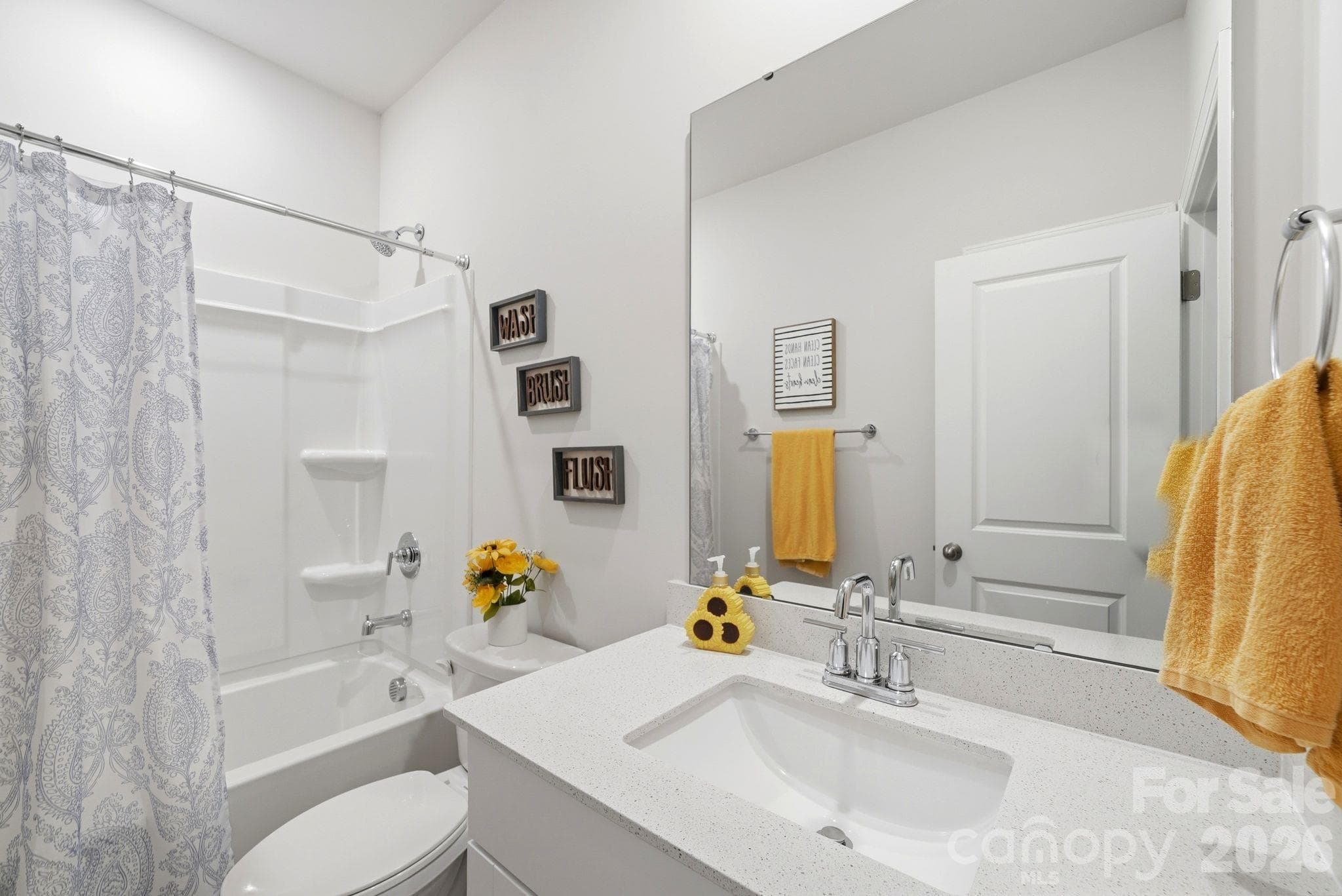 Single Family Residence at 5379 Turtle Creek Drive, Denver, photo 25 of 40
