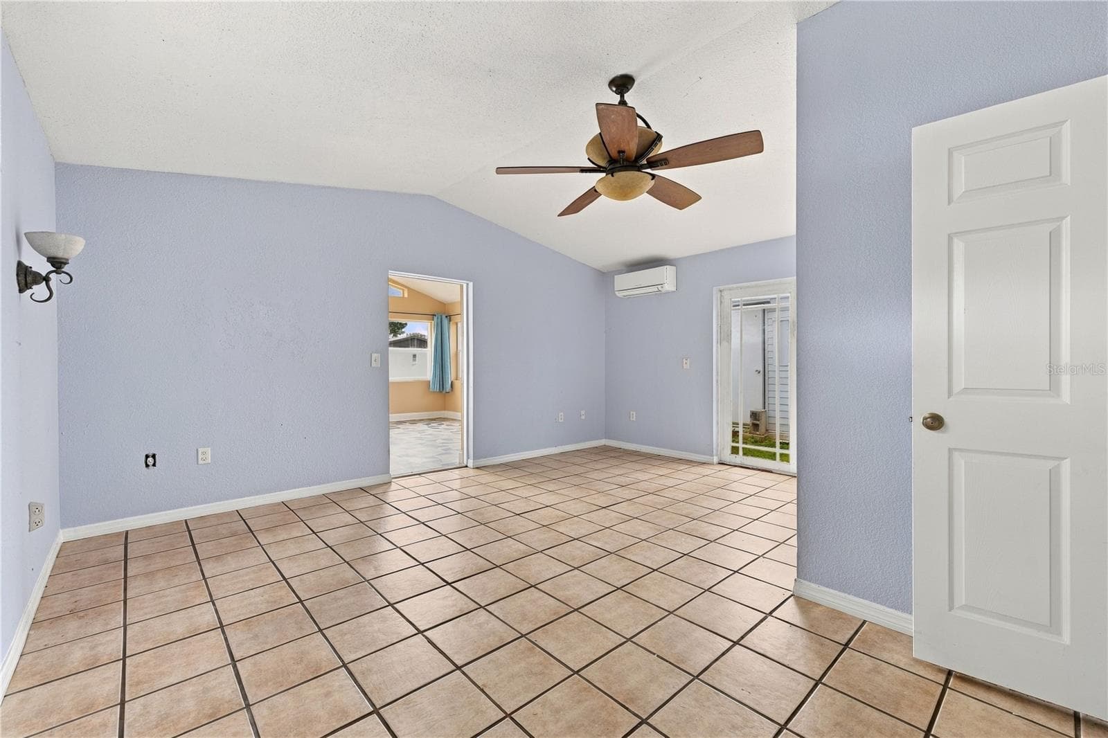 Single Family Residence at 818 90TH AVE N, ST PETERSBURG, photo 9 of 23