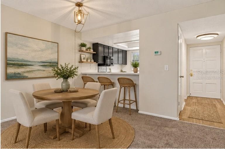 Virtually staged - 101 N GRANDVIEW ST #203, MOUNT DORA