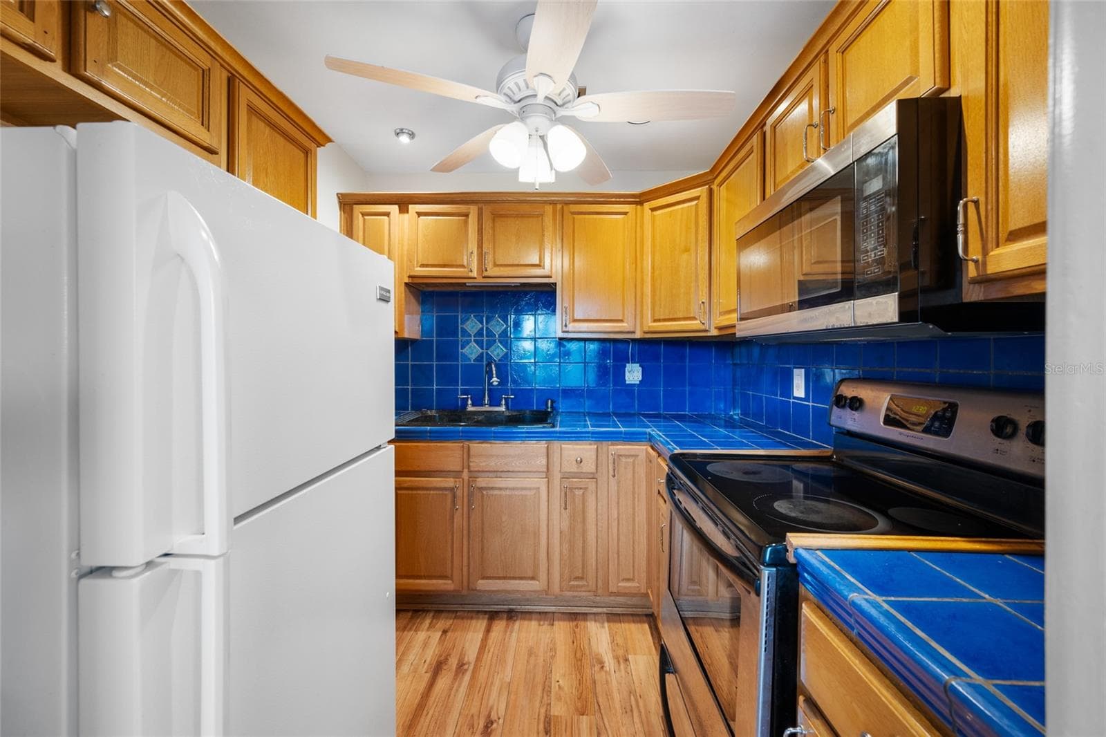 Condominium at 1001 77TH AVE N #308, ST PETERSBURG, photo 5 of 12