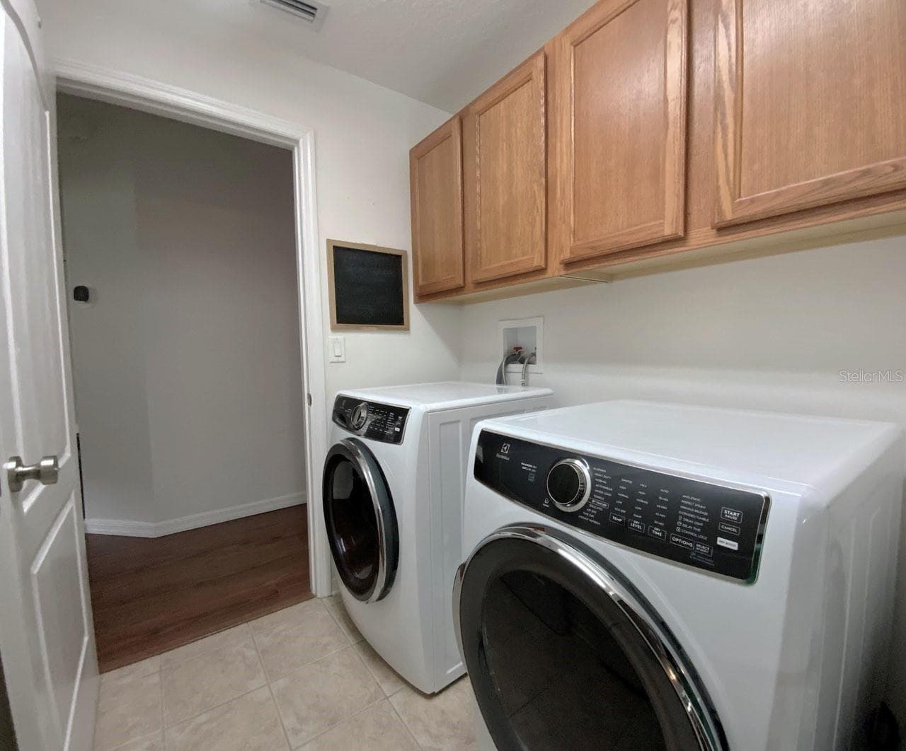 Single Family Residence at 4041 LANGDRUM DR, WESLEY CHAPEL, photo 24 of 29