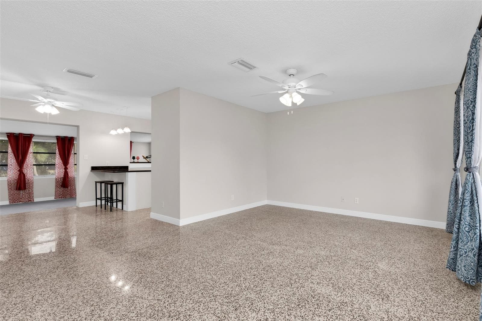Single Family Residence at 6235 COLUMBIA DR, BRADENTON, photo 15 of 47
