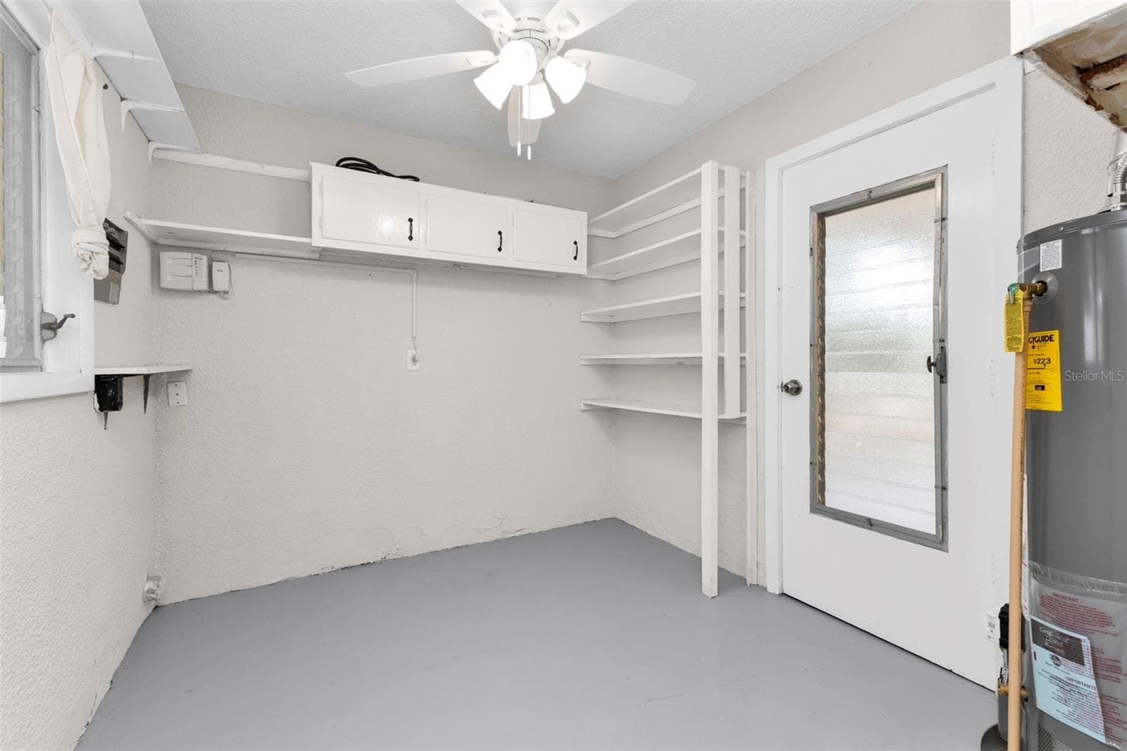 Single Family Residence at 6235 COLUMBIA DR, BRADENTON, photo 24 of 47