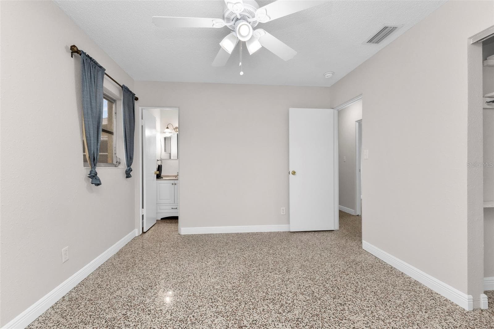 Single Family Residence at 6235 COLUMBIA DR, BRADENTON, photo 31 of 47