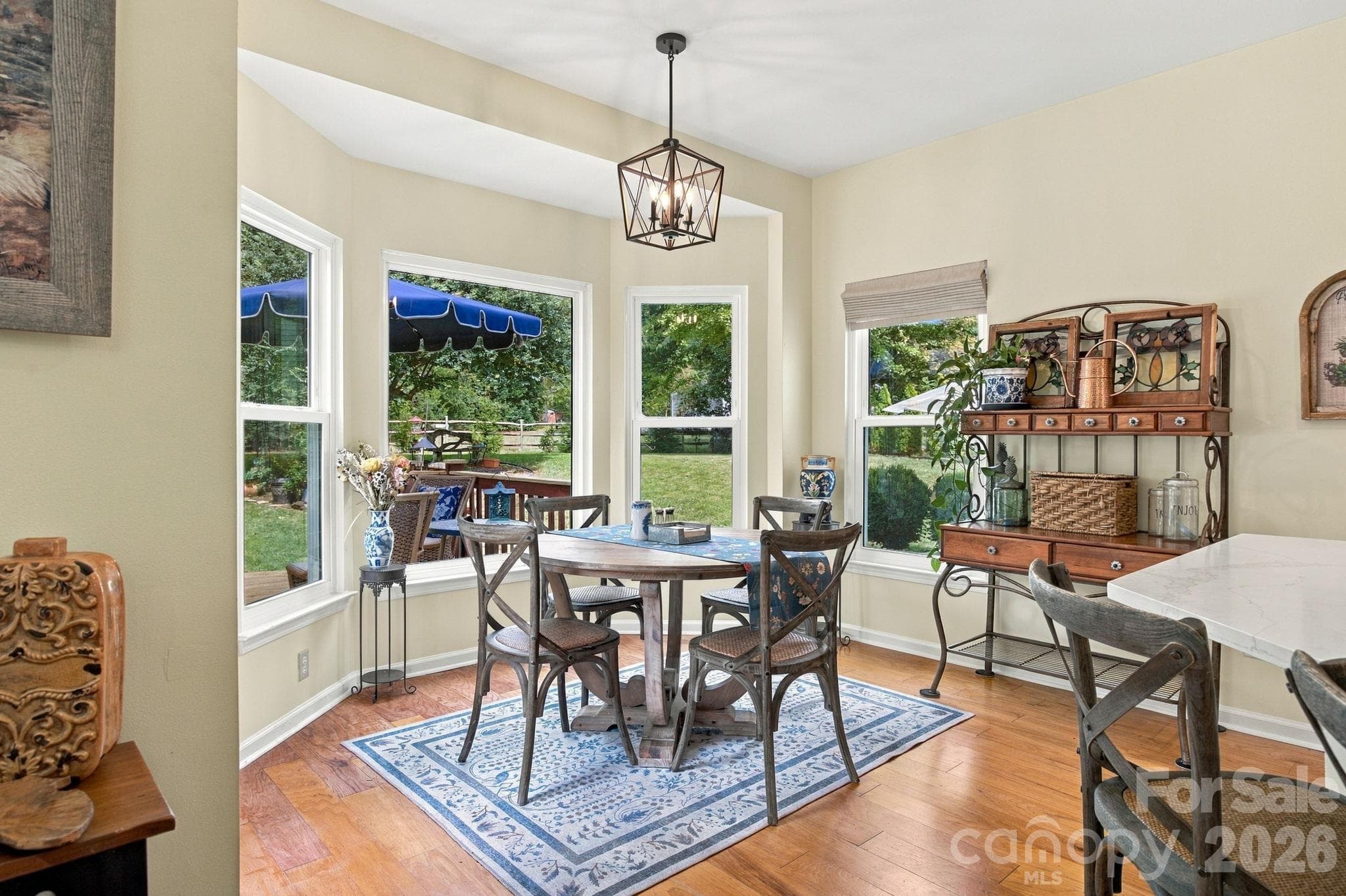 Breakfast Table - 20304 Southshore Drive, Cornelius