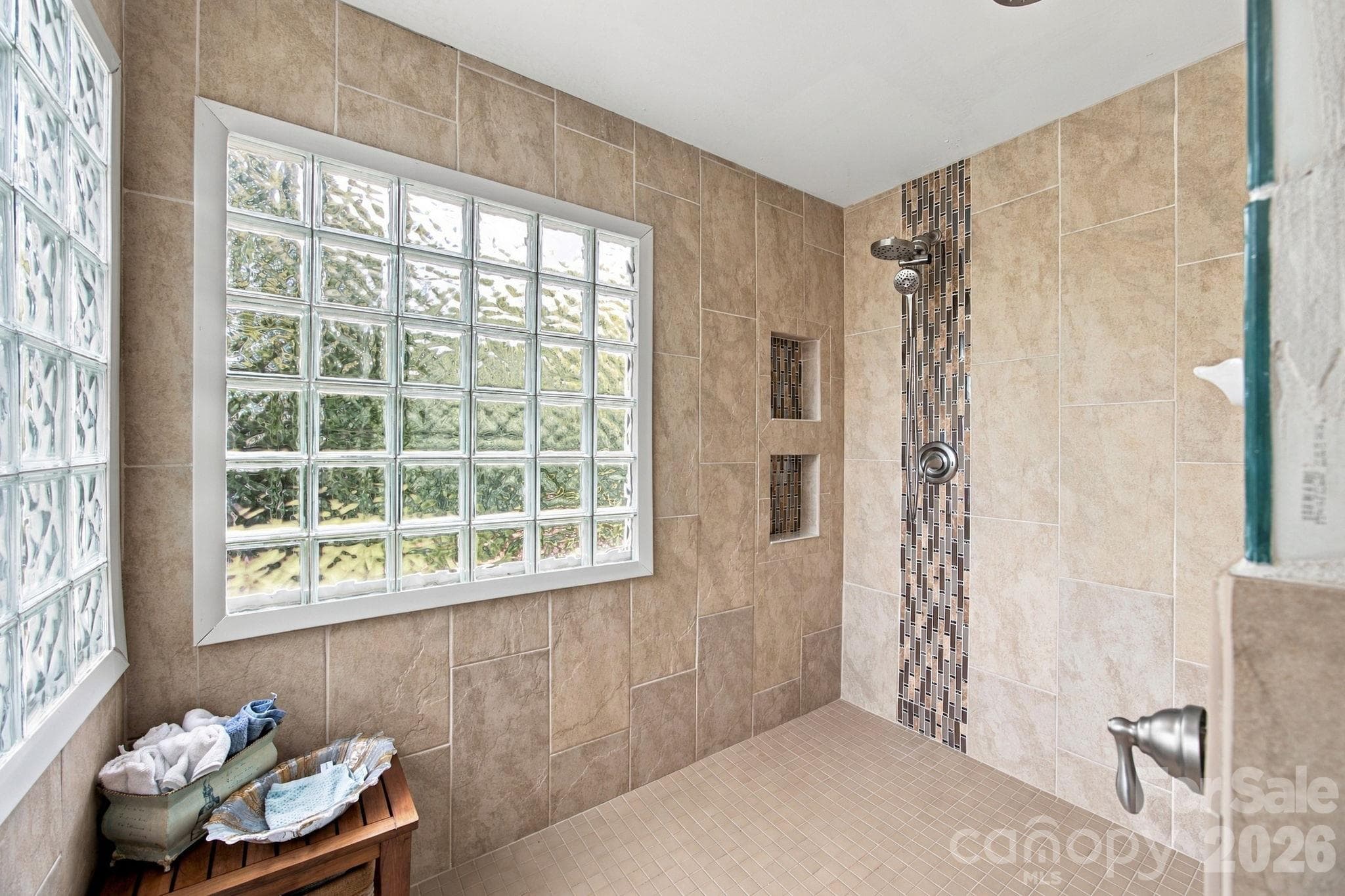 Primary Bath - 20304 Southshore Drive, Cornelius