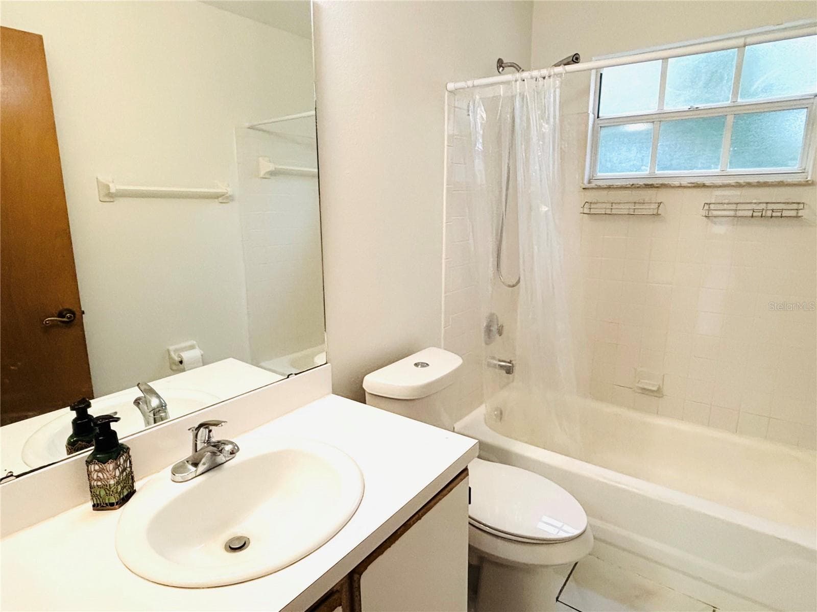 Condominium at 2012 ROYAL BAY BLVD #118, KISSIMMEE, photo 19 of 40