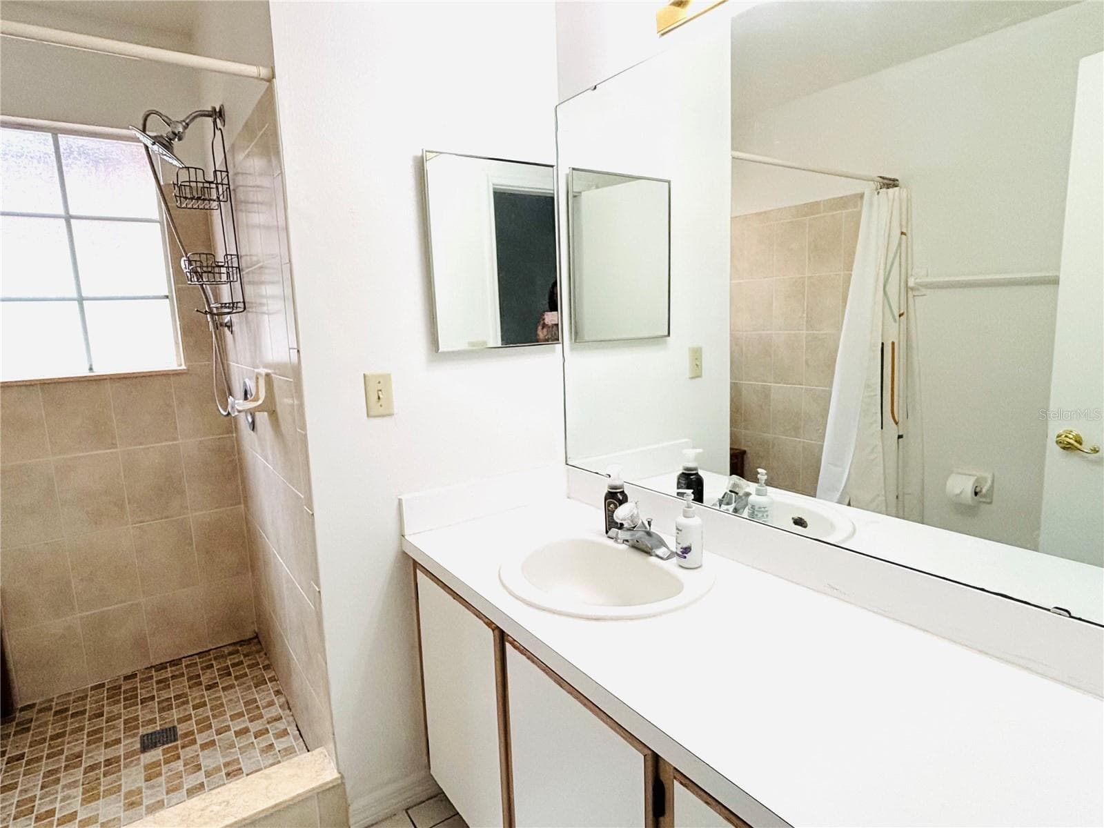 Condominium at 2012 ROYAL BAY BLVD #118, KISSIMMEE, photo 25 of 40