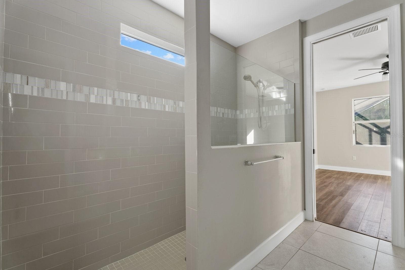Single Family Residence at 3360 CHESTERTOWN LOOP, BRADENTON, photo 27 of 38