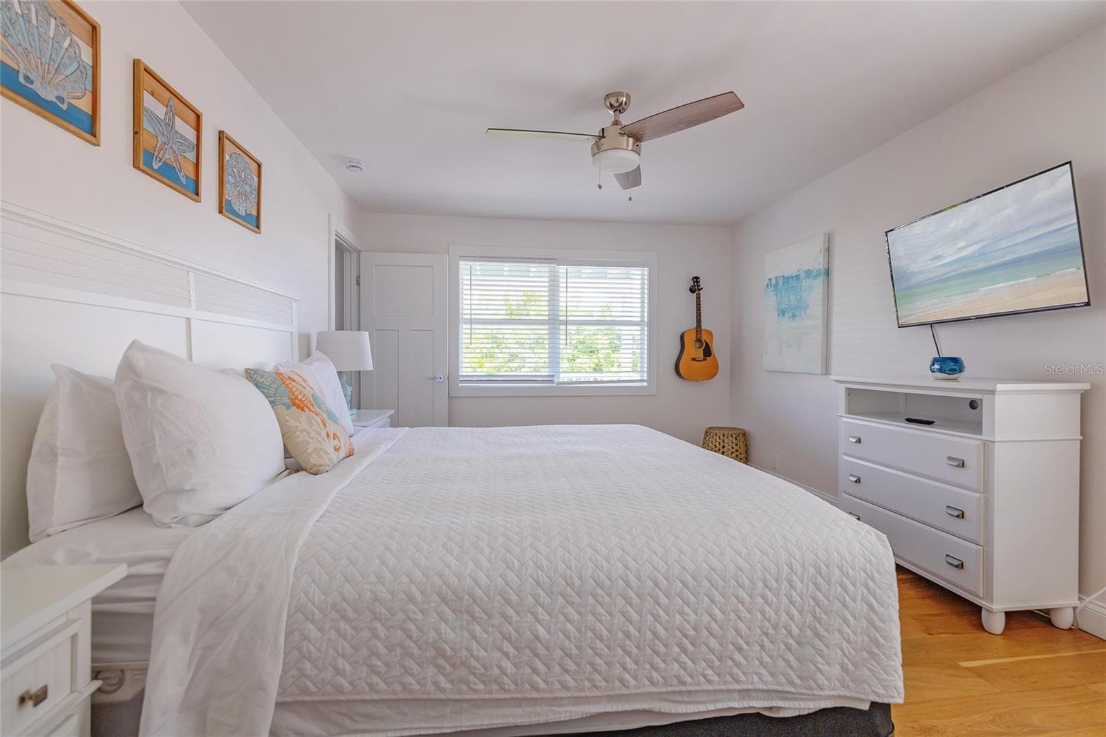 Single Family Residence at 607 S BAY BLVD, ANNA MARIA, photo 18 of 51