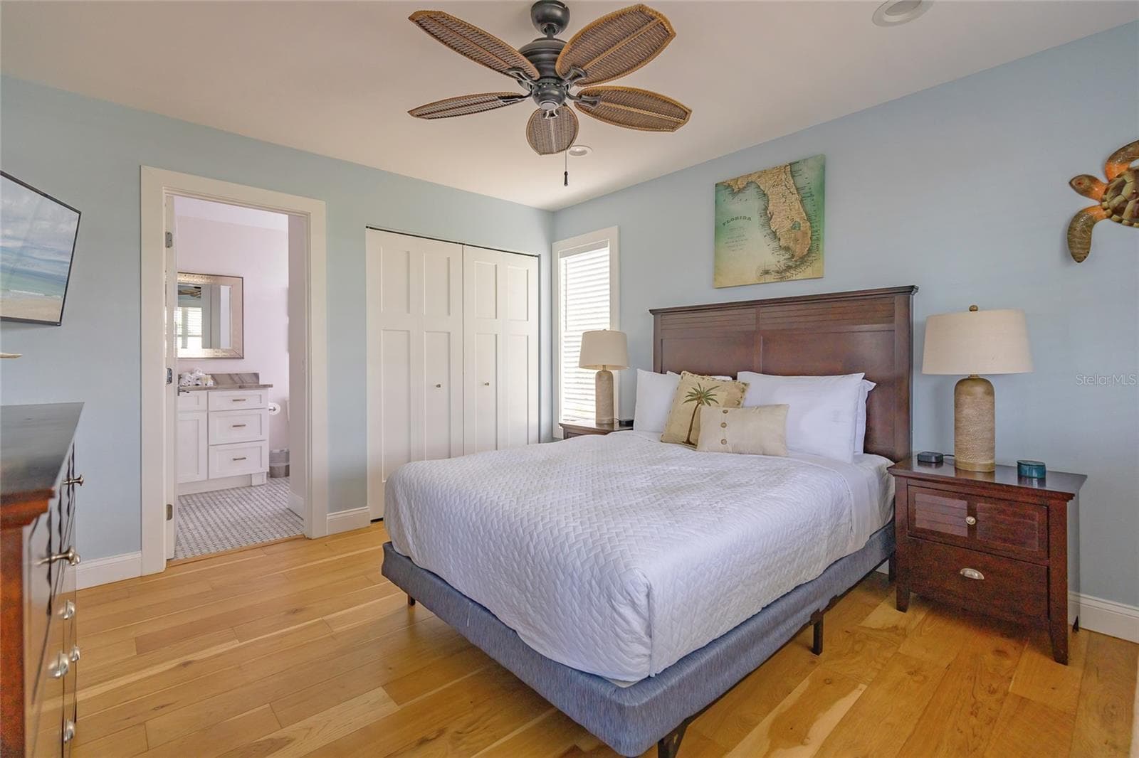 Single Family Residence at 607 S BAY BLVD, ANNA MARIA, photo 27 of 51