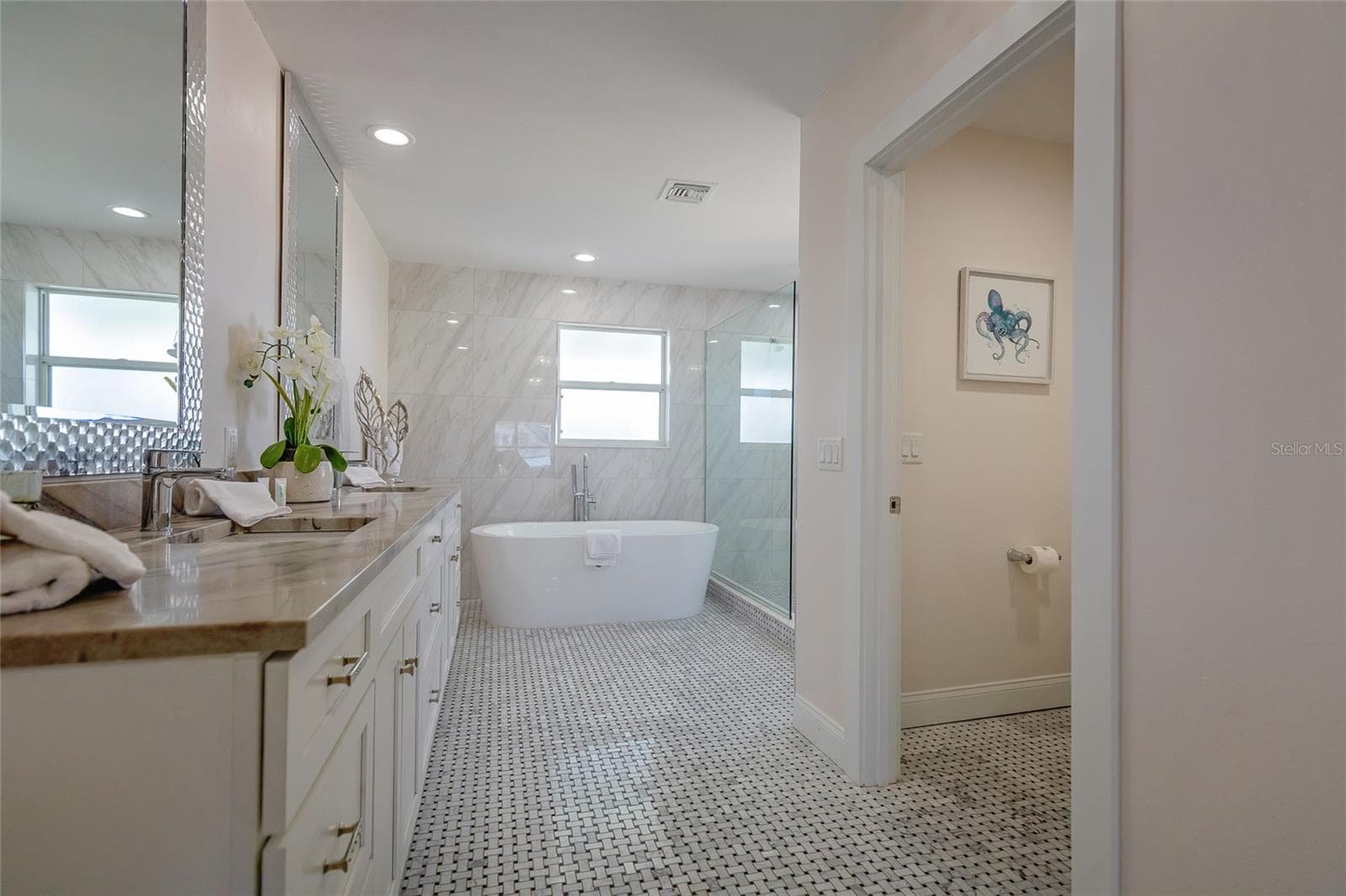 Single Family Residence at 607 S BAY BLVD, ANNA MARIA, photo 33 of 51