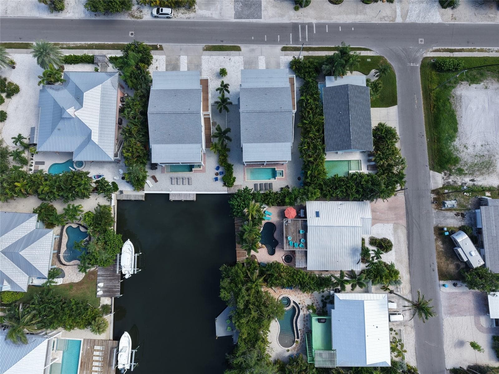 Single Family Residence at 607 S BAY BLVD, ANNA MARIA, photo 46 of 51
