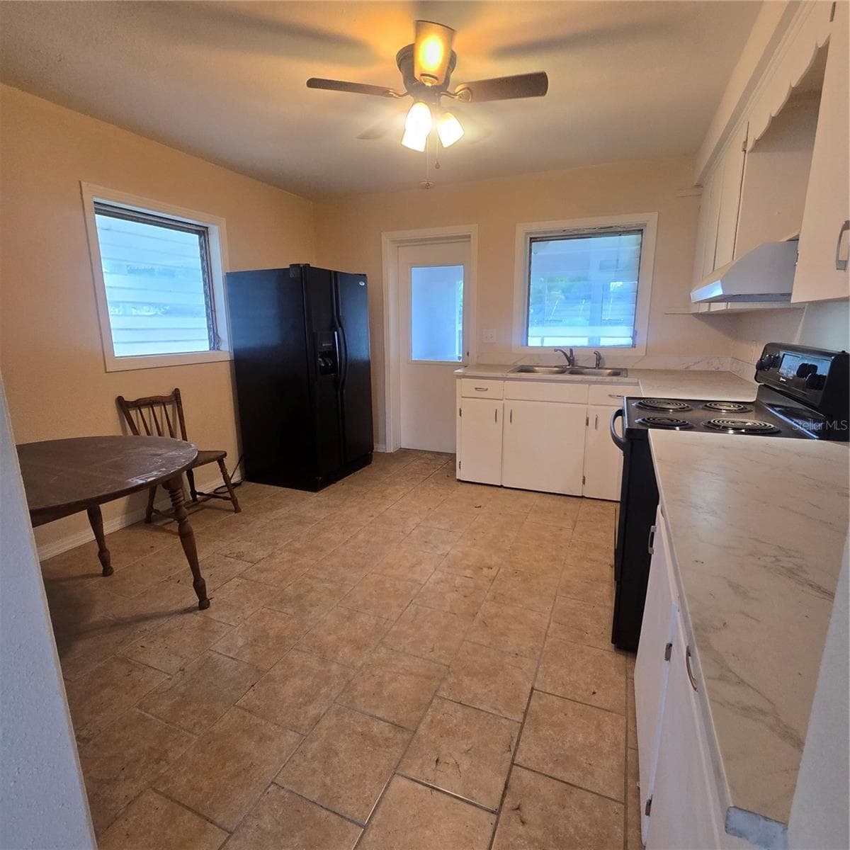 Single Family Residence at 1803 W GRANFIELD AVE, PLANT CITY, photo 4 of 15