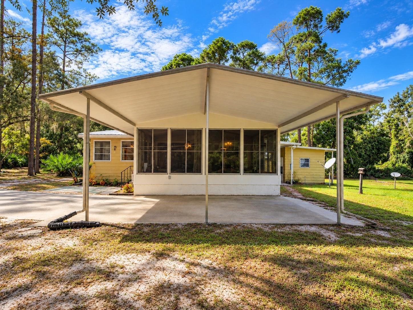 Manufactured Home at 126 BAYBERRY RD, GEORGETOWN, photo 4 of 44