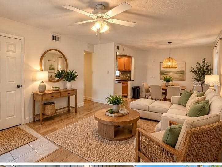 Condominium at 1960 UNION ST #41, CLEARWATER, photo 3 of 28