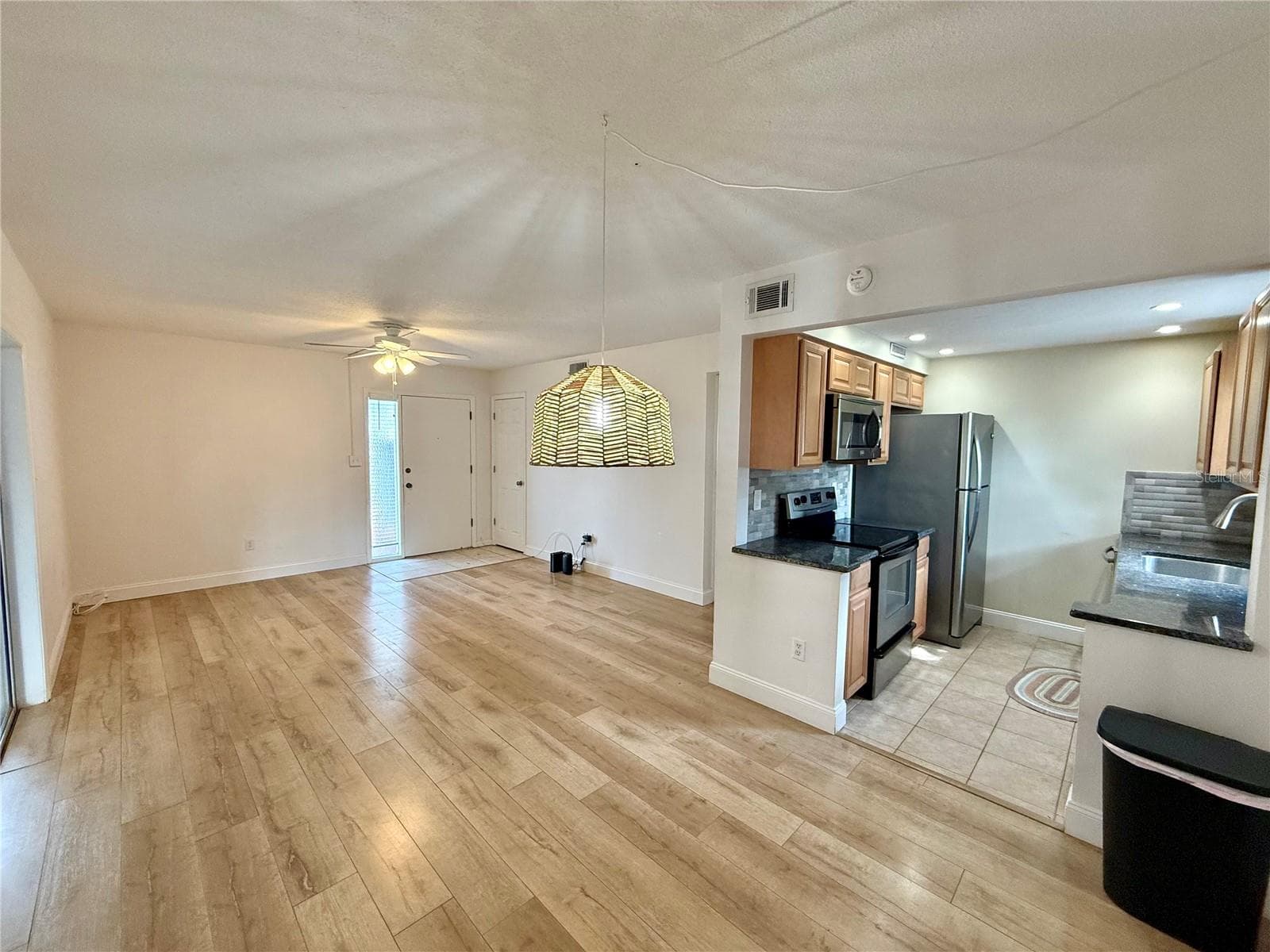 Condominium at 1960 UNION ST #41, CLEARWATER, photo 10 of 28