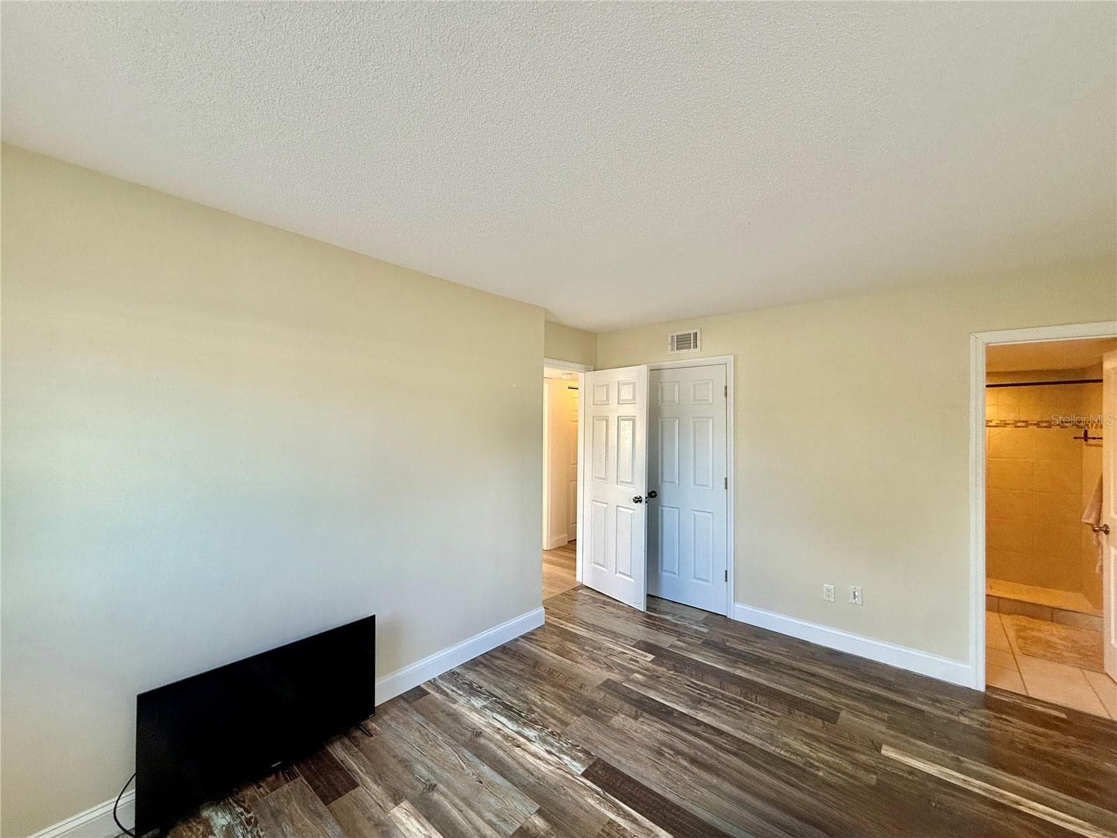 Condominium at 1960 UNION ST #41, CLEARWATER, photo 17 of 28