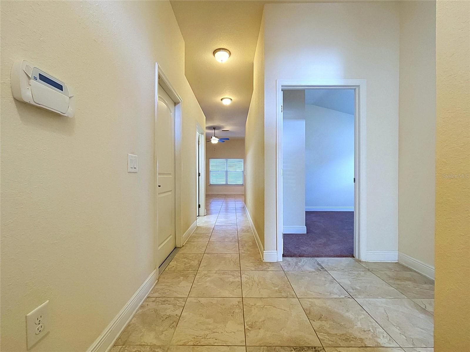 FOYER - 7029 WIREVINE DR, BROOKSVILLE