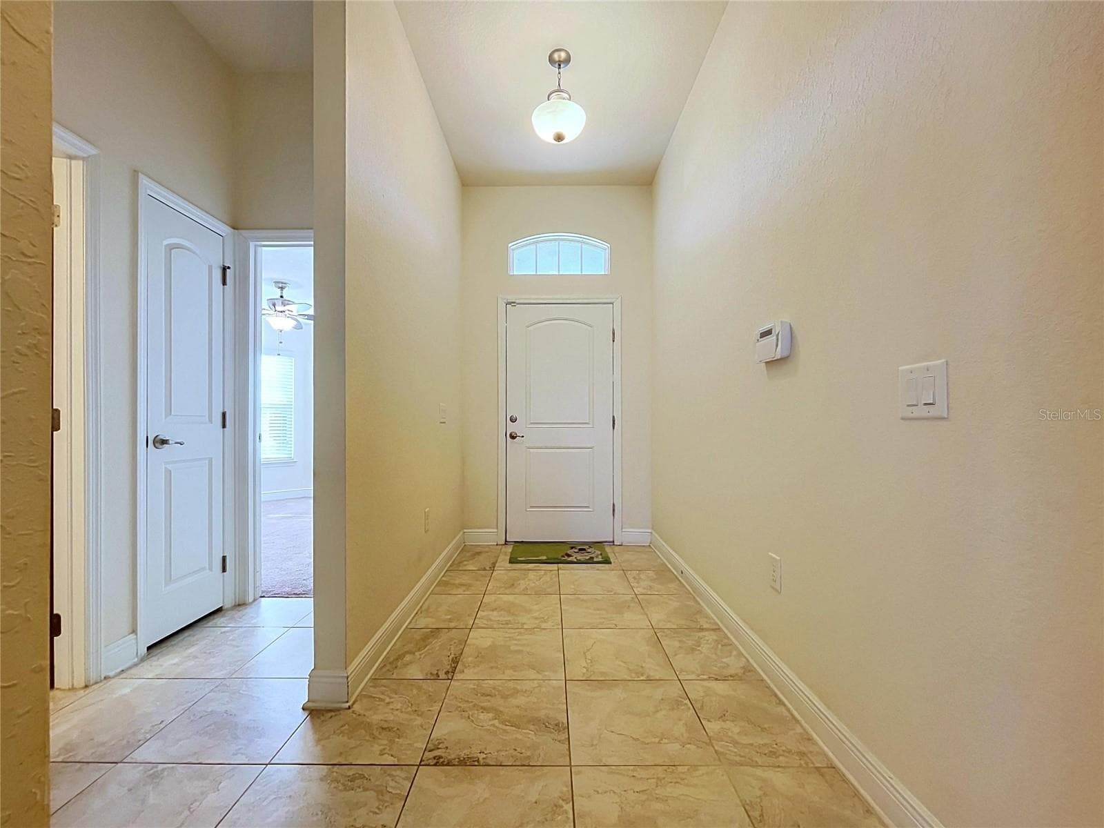 FOYER - 7029 WIREVINE DR, BROOKSVILLE