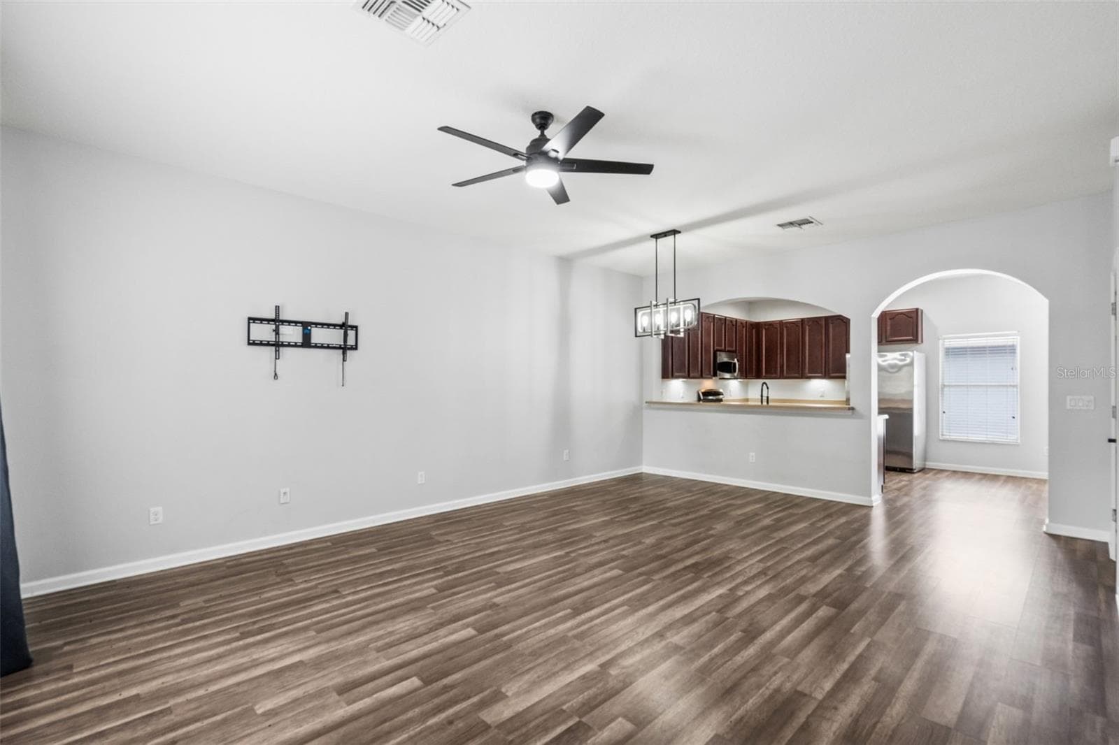 Townhouse at 11843 DEER PATH WAY, ORLANDO, photo 4 of 61