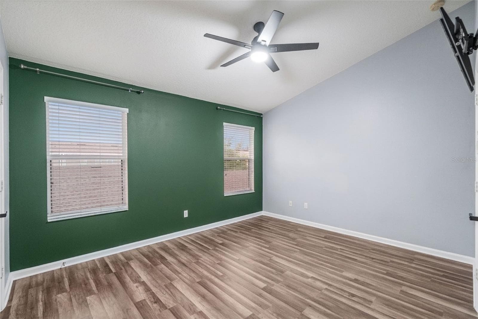 Townhouse at 11843 DEER PATH WAY, ORLANDO, photo 22 of 61